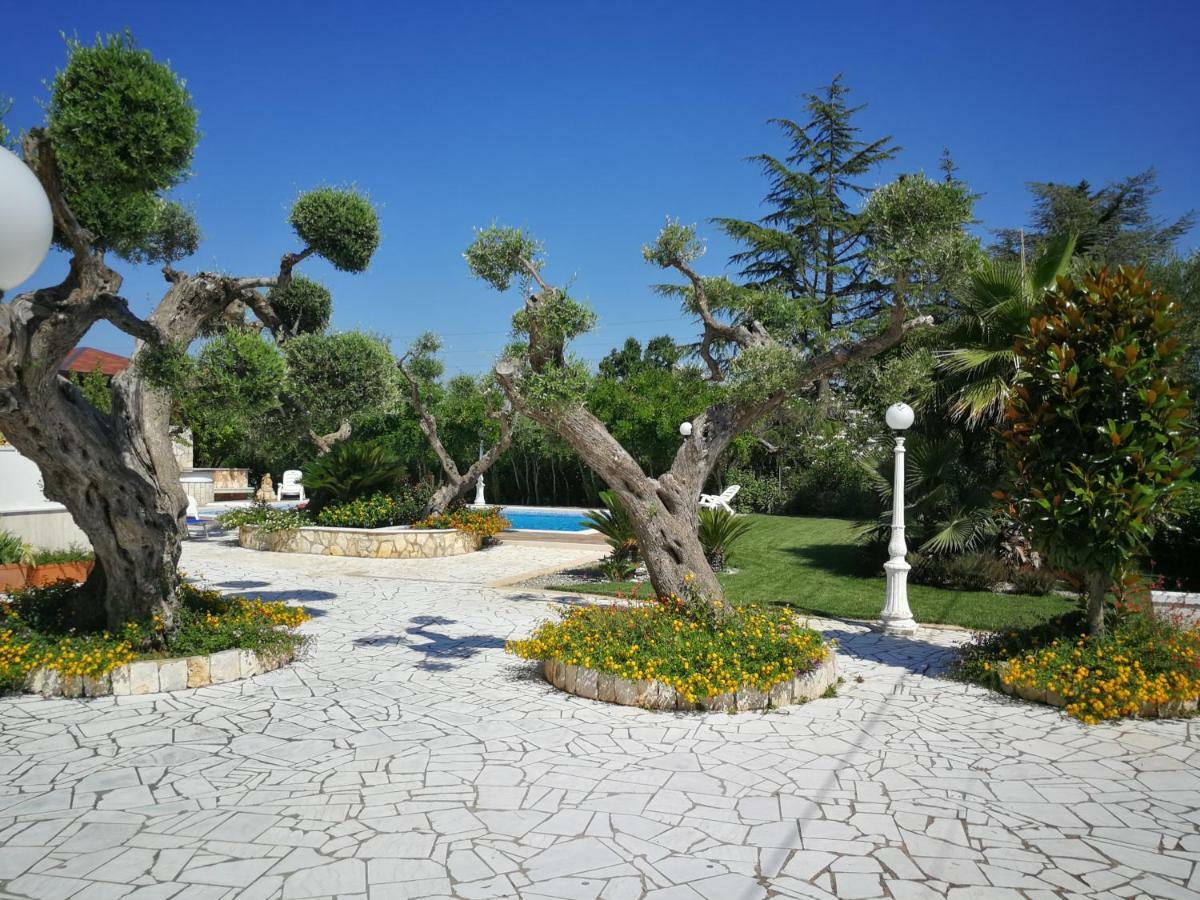 Villa Iris Castellana Grotte Exterior photo