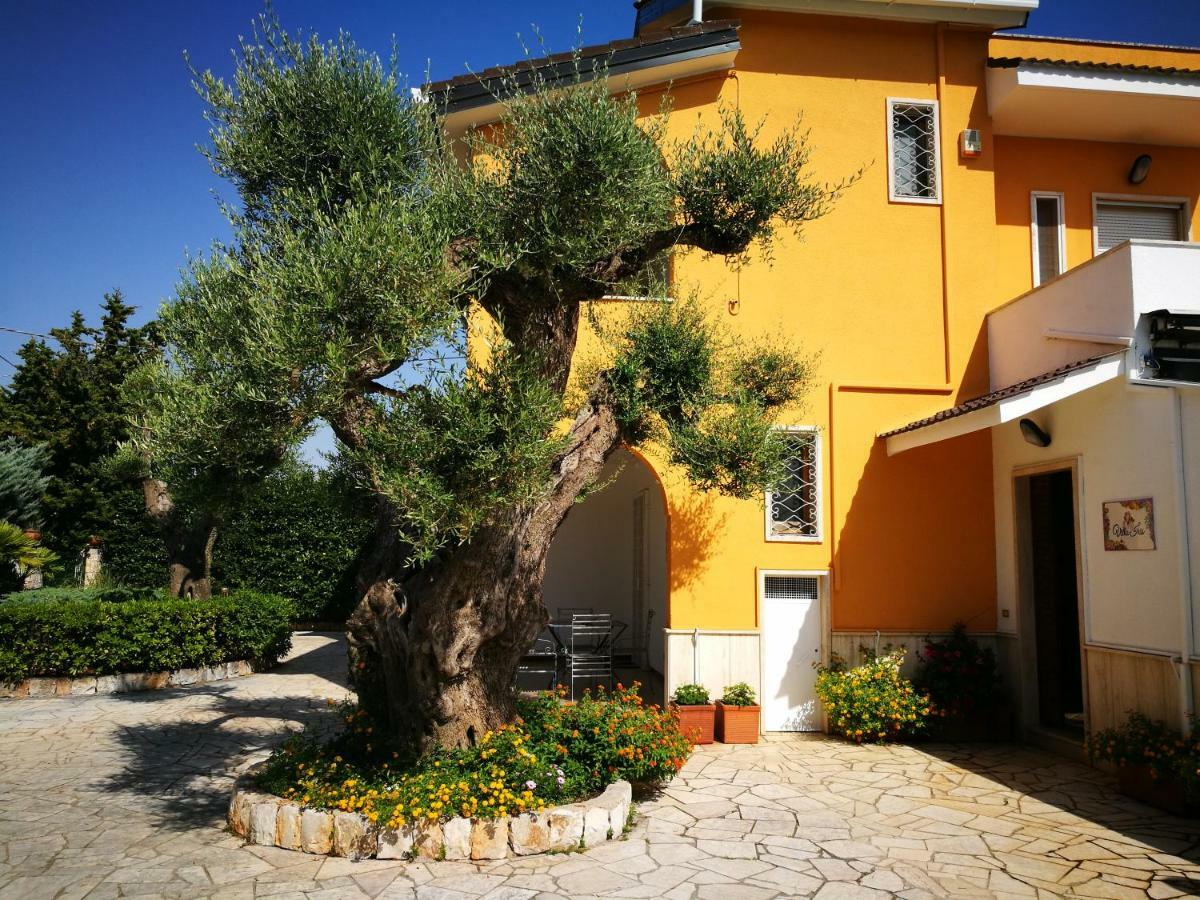 Villa Iris Castellana Grotte Exterior photo